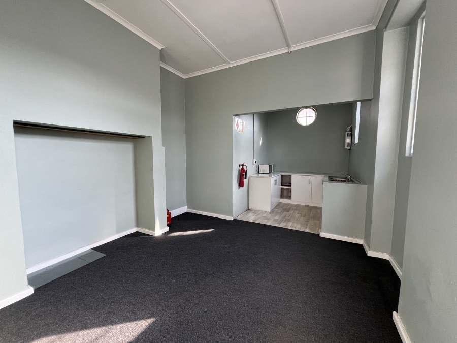 Commercial Property for Sale in Southernwood Eastern Cape